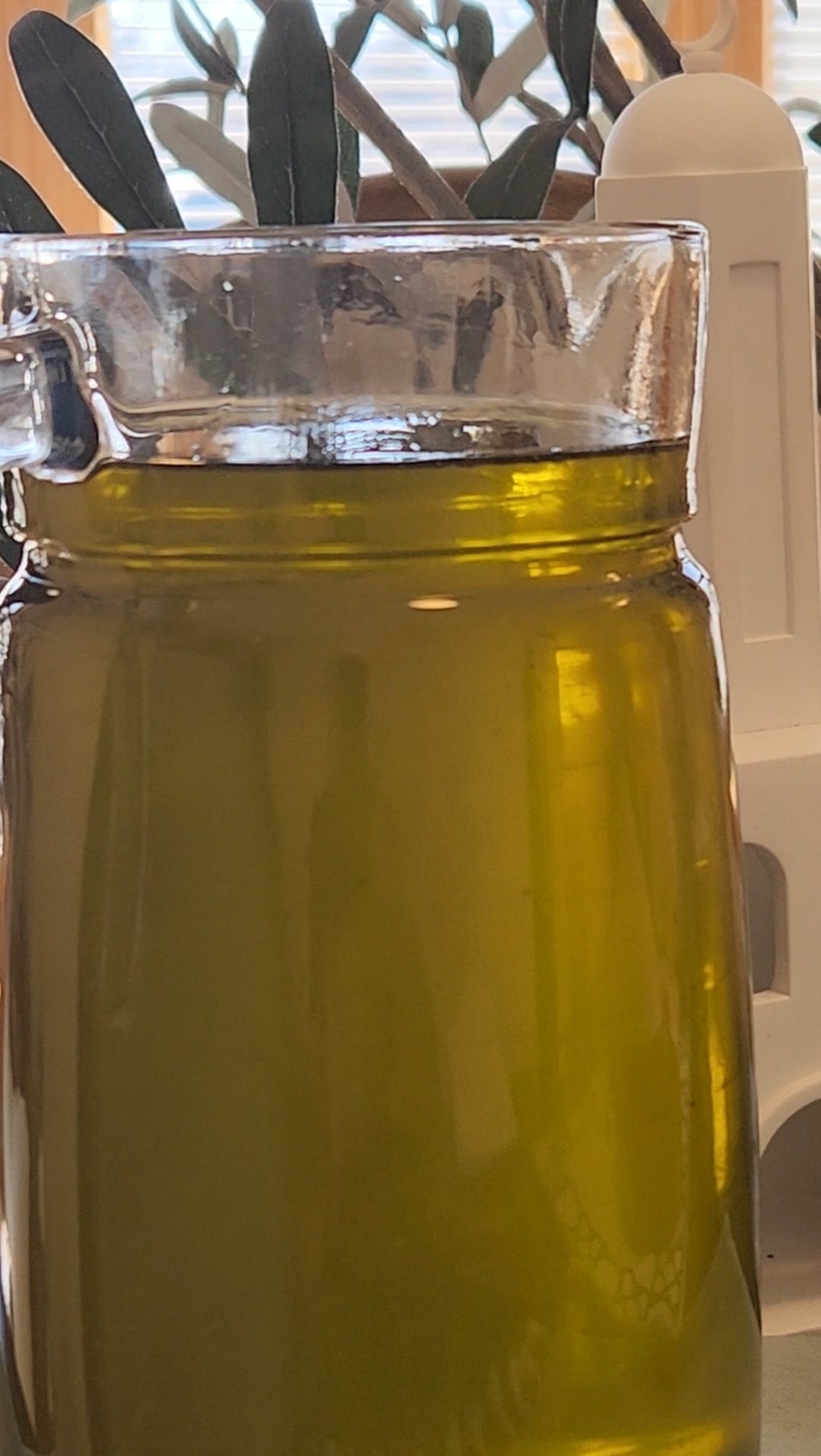 Olive oil. out of stock. fresh squeezed coming in December from Palestine